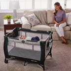 Pack 'n Play Care Suite Playard - Birch: Lettino Portatile Deluxe per Neonati con Culla Pieghevole, Fasciatoio, Ruote Bloccabili